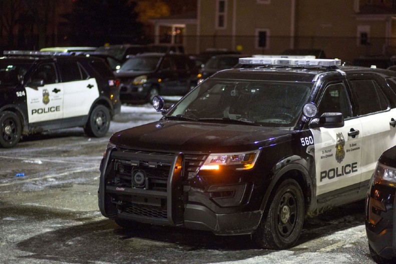 BIVŠI AMERIČKI MARINAC ZGRABIO BESKUĆNIKA ZA VRAT I UGUŠIO Sud ga je proglasio nevinim