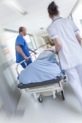 AKO ČUJETE OVE ZVUKE OSTAO JE JOŠ SAMO JEDAN DAN ŽIVOTA Medicinski stručnjaci objasnili šta se dešava u telu u zadnjim časovima