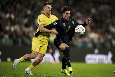 SRBIN PONIŽEN Vlahović ponuđen Realu, odgovor "kraljevskog" kluba ostavio sve u šoku