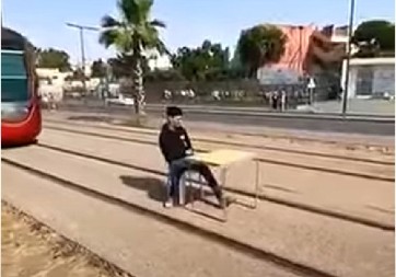 AU, DA LI JE OVO REALNO, MAJKO MILA? Zbog šokantnog tik tok izazova influenseri žestoko kažnjeni - evo gde su završili! (VIDEO)