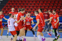 KAKAV PODVIG Zlatni set protiv Zvezde