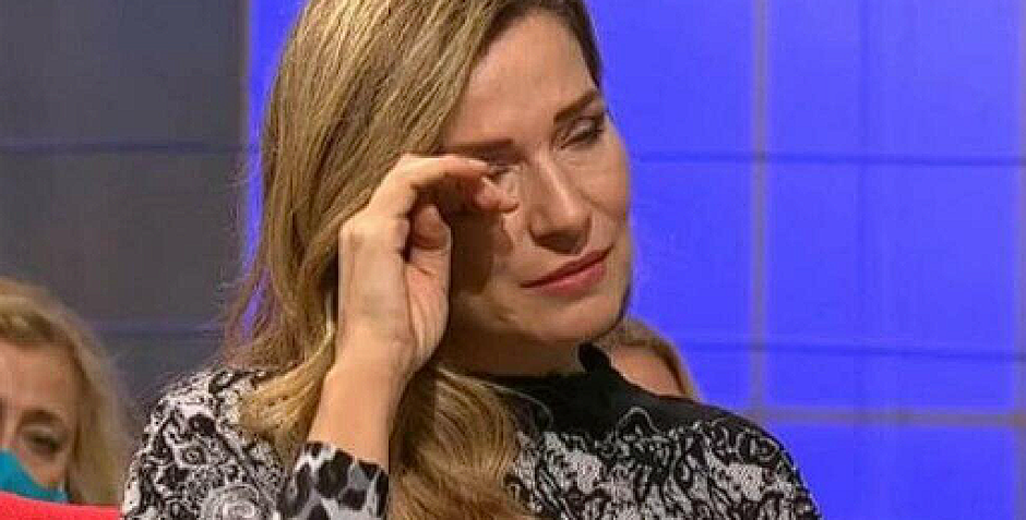 JELENA TOMAŠEVIĆ GODINAMA NIJE ZNALA DA BOLUJE OD OVE BOLESTI: "Telo mi otiče..."