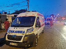 POZNATO U KAKVOM JE STANJU TINEJDŽERKA POVREĐENA U KRALJEVU Vozač audija je pokosio na pešačkom prelazu