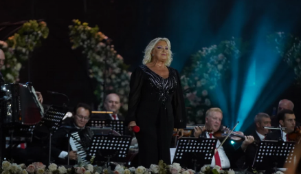 OVA POZNATA DAMA JE ZAOVA SNEŽANE ĐURIŠIĆ Za divno čudo, one se od početka odlično slažu, svi detalji isplivali