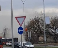 VATRA KULJA NA ADI CIGANLIJI! Požar guta kuće! (VIDEO)