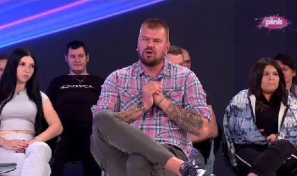 "OPET ĆU ĆUTATI I GLEDATI U TVOJU SLIKU" Potresno oglašavanje Marka Janjuševića, uplakan objavio sliku brata na najtužniji dan!