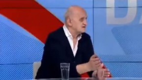 ANTISRPSKI OPOZICIONI NOVINAR PRETI VUČIĆU! "Uku ćeš na robiju, ili ćeš bežati za Moskvu!"