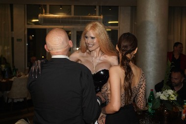 "BILI SMO ZAJEDNO, IMAO JE 73 GODINE" Starleta šokirala informacijom o bivšem partneru!