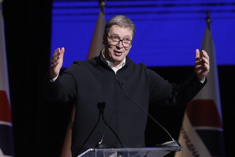 VUČIĆ SE UPRAVO OGLASIO VIDEO PORUKOM Moćne reči predsednika čula je cela Srbija!