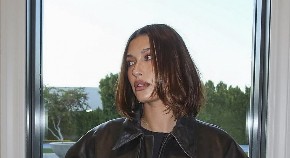 SKOCKANI ZA 30 SEKUNDI Nikad brža, a ni lepša šminka idealna za praznike, sve proizvode imate u neseseru