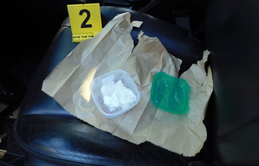 UHAPŠEN TINEJDŽER U ARILJU Policija mu u kolima pronašla kokain!