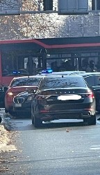 PUCNJAVA U BULEVARU KRALJA ALEKSANDRA Čula se tri hica, policija jurila muškarca!