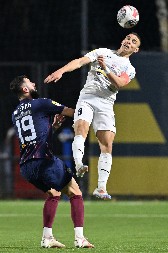 KAKVO IZNENAĐENJE U SUPERLIGI Romanić umesto crno-belog, oblači dres Vojvodine?!