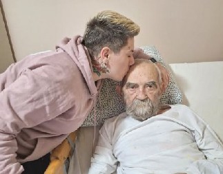 HITNO HOSPITALIZOVAN! Otac Jovane Tomić Matore primljen u bolnicu, ona se oglasila javno