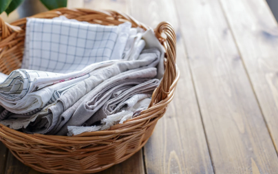 AKO DODATE OVAJ SASTOJAK VIŠE NEĆE SMRDETI Imate ga vrlo verovatno svi u kući, uništava sve bakterije na kuhinjskim krpama