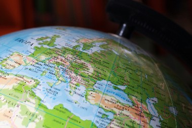 SVE JE STALO U JEDAN GRAFIKON Kompletna svetska ekonomija, vredna 115 biliona dolara