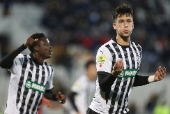 NEVEROVATNA IGRA SUDBINE Novi trener Milana će debitovati protiv svog sina!