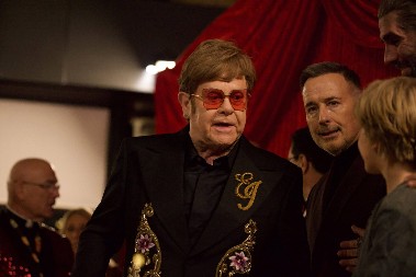 "NE ZNAM KOLIKO MI JE VREMENA OSTALO", UTUČEN JE Elton Džon otkrio šta želi da mu piše na spomeniku