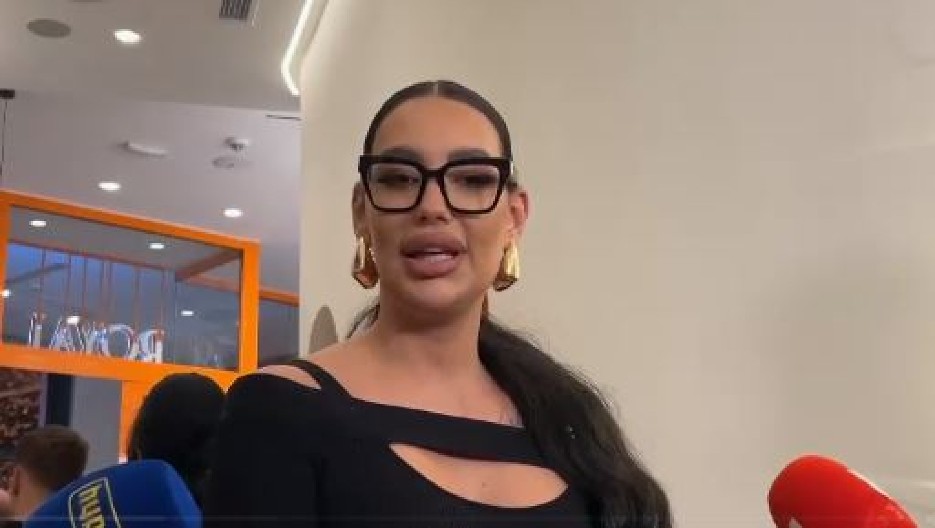 "AKO TI JE PESMA KRŠ I TI ĆEŠ BITI" Kaća Grujić odgovorila Aleksandri Bursać, neće joj preći  preko laži koje je govorila!