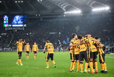 ISPISANA ISTORIJA NA GODIŠNJICU SMRTI SINIŠE MIHAJLOVIĆA Inter ponizio Lacio u derbiju Serije A