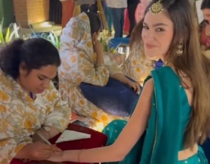 SRPKINJA DOŽIVELA NEVIĐENI HAOS NA INDIJSKOJ SVADBI Venčanje je bilo kao neka predstava, poslednjeg dana krenulo opšte slavlje! (VIDEO)