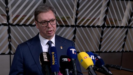 MORAO SAM DA ODGOVARAM NA RAZLIČITE VRSTE OPTUŽBI Vučić istakao najveće licemerje koje se čulo na samitu u Briselu