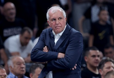 ŠOK NA ŽOCOVOJ KONFERENCIJI Obradović je imao da poruči samo jedno, a onda je nastao tajac