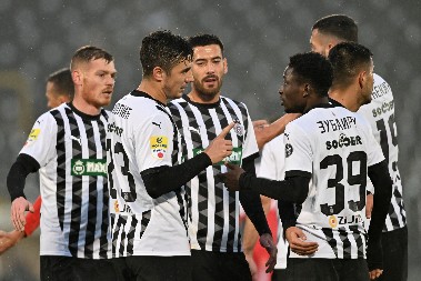 TEŽAK UDARAC ZA PARTIZAN Bivši igrač tužio crno-bele, moraju da plate 500.000 evra!