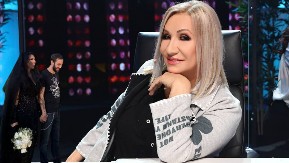 OTKRIVEN SADRŽAJ TESTAMENTA VESNE ZMIJANAC! Folkerka podelila sve unukama i ćerki Nikoliji, mislila je i na zeta Relju Popovića