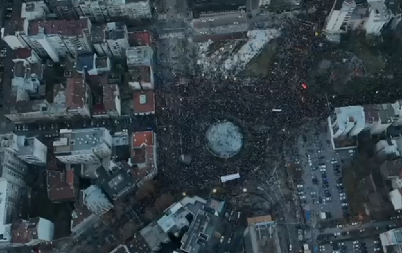 SNIMCI IZ DRONA! Evo koliko se opozicionara skupilo u 16 časova (VIDEO)