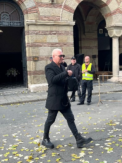 SMRT U DOMU MILANA MILOŠEVIĆA! Voditelj Elite teško podnosi gubitak, javno se oprostio rečima: ''Toliko svega smo prošli zajedno''