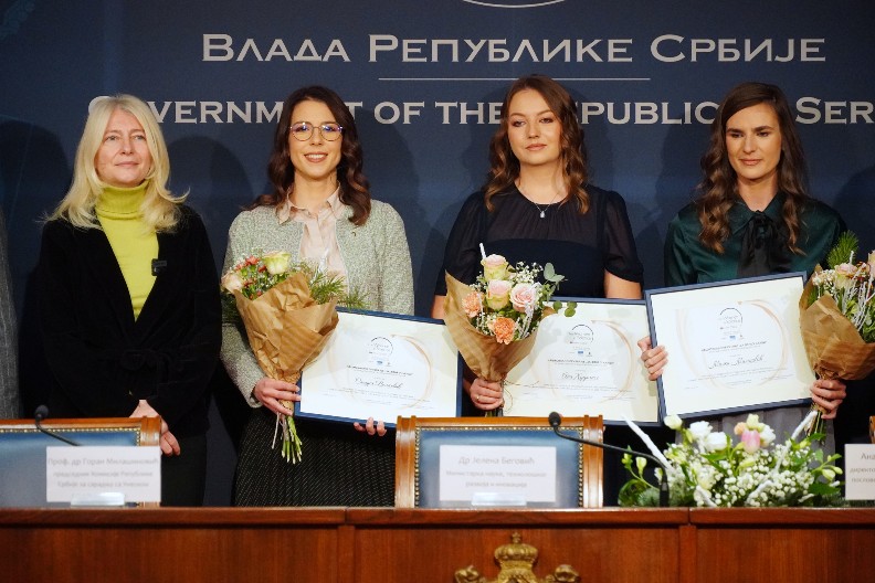 DODELJENA NACIONALNA PRIZNANJA ZA ŽENE U NAUCI! Begović: Srbija ne zaostaje za svetom!
