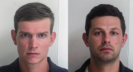 GEJ PAR SILOVAO USVOJENE SINOVE! Policija upala u kuću, raskrinkani GNUSNI zločini