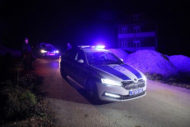 MUŠKARAC (46) IZ BORA UHAPŠEN ZBOG PRANJA NOVCA! To nije sve, policija zatekla i ovo u njegovoj kući