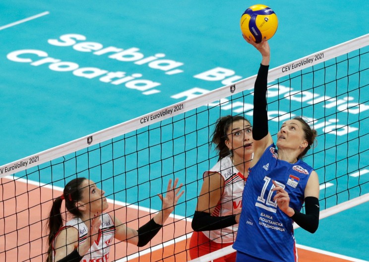 NIJE KRAJ NI U 41. GODINI Maja Ognjenović potpisala novi ugovor