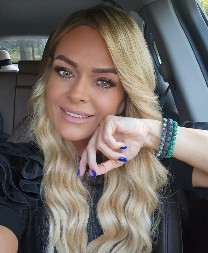 ZAPANJUJUĆU TRANSFORMACIJU POKAZALA JE BAŠ NA 47. ROĐENDAN Pevačica smršala 20 kilograma, prepolovila se, nikada bolje nije izgledala