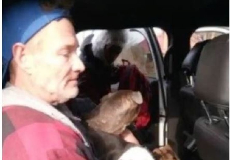 HOROR! Muškarac (60) na SMRT PREBIJEN metalnom šipkom dok je spašavao psa od komšije!