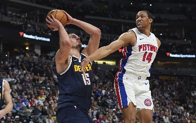 SRAMOTA ŠTA RADE JOKIĆU Amerikanci ne mogu da se pomire da je Džoker najbolji, pa se odlučili na ovaj potez