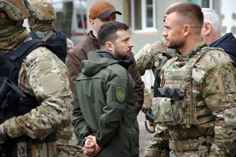 UKRAJINA UDARILA PO ZELENSKOM "On ni to nije mogao..."