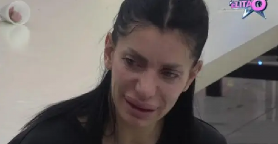 ALEKSANDRA PLAČE I JECA IZ SVEG GLASA! Doživela neočekivani udarac, bivši dečko je opasno ponizio