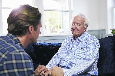 MOJ TATA VIŠE NE ZNA KO SAM JA Potresna ispovest sina čiji je otac oboleo od demencije