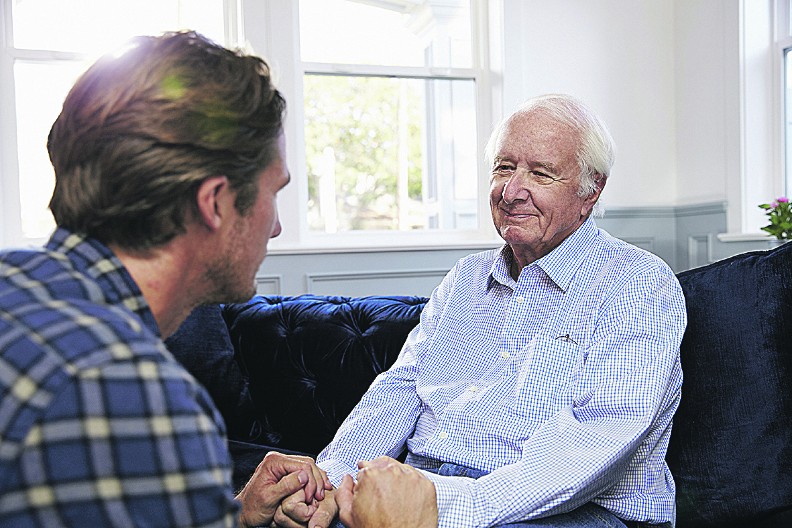 MOJ TATA VIŠE NE ZNA KO SAM JA Potresna ispovest sina čiji je otac oboleo od demencije