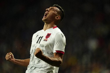 ALBANAC PRETI SRBIJI Otac mu rekao da bira između selektora i njega, fudbaler odgovorom šokirao sve