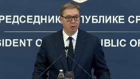 „Želim ljudima mir“ - Predsednik čestitao praznike, posebnu poruku poslao našem narodu na KiM