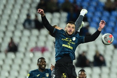 VOJVODINA SE NE ŠALI, KAPLJU PARE U KASU Štoper se seli na drugi kontinent