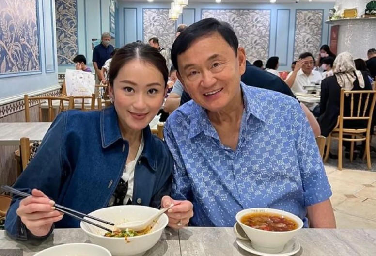 POLITIKA IM UVEĆELA RAČUNE Tajlandska premijerka bogatija i od svog prebogatog oca