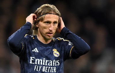 OVAJ ČOVEK JE NEUNIŠTIV Fenomenalni Luka Modrić oborio dva neverovatna rekorda