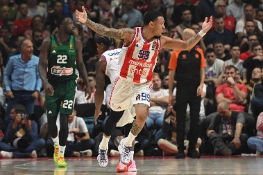 BRAZILAC DOBRO PROŠAO Evo u kakvom je stanju Jago dos Santos posle povrede