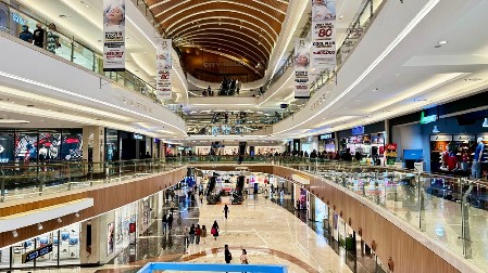 ČUVENA FIRMA NA KOLENIMA Legendarni brend koji i Srbi obožavaju zatvara radnje širom sveta