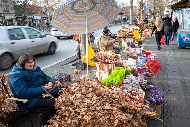 DANAS NE VALJA TROŠITI NOVAC Etnolog objašnjava simboliku običaja na Badnji dan, posebno važnost oraha